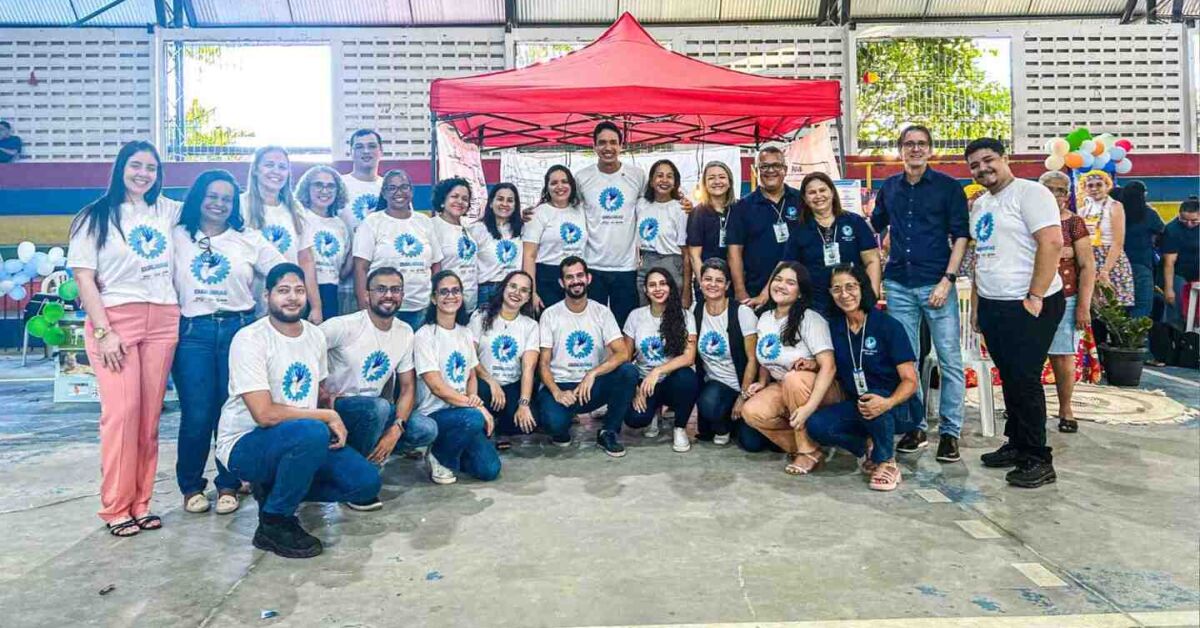 Curso de L&iacute;ngua Brasileira de Sinais em Paulista.