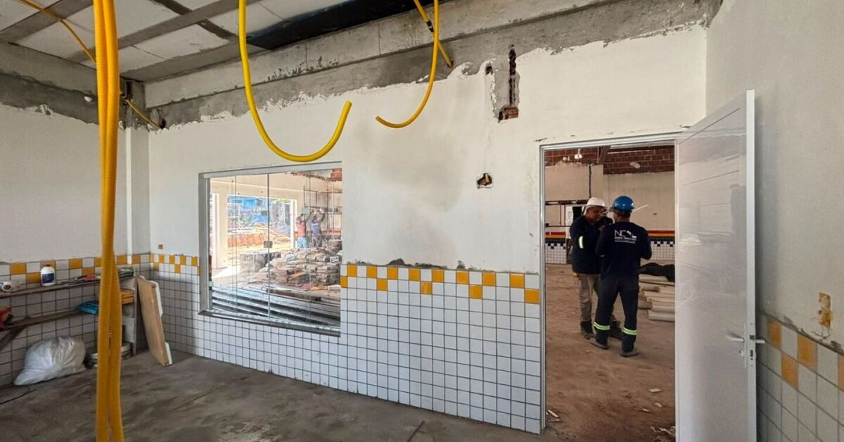 Novas creches em Paulista. 