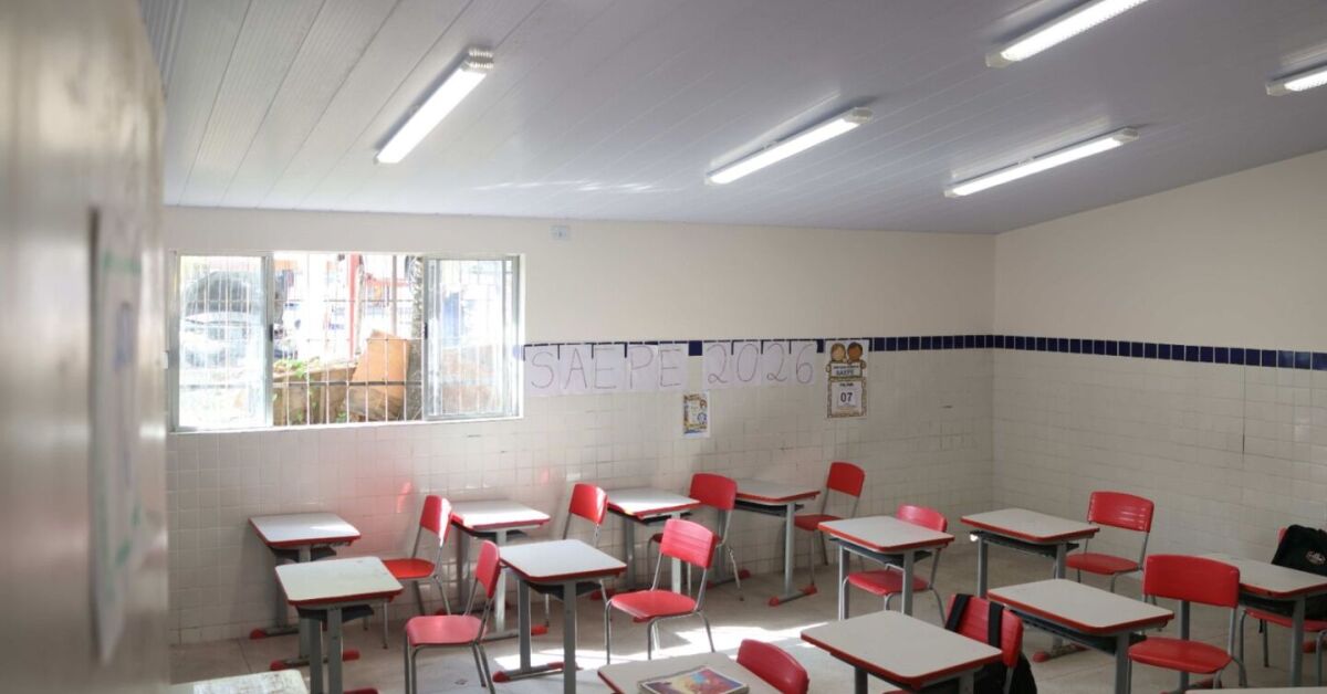Escolas municipais de Paulista reformadas.