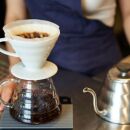 X&iacute;cara de caf&eacute; coado: simples, puro e sem adi&ccedil;&atilde;o de a&ccedil;&uacute;car, como sugere a ci&ecirc;ncia para aproveitar melhor os benef&iacute;cios.