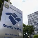 Receita Federal paga novo lote da malha fina . 
