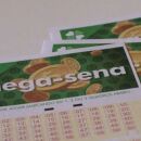 Cartelas da Mega-Sena.