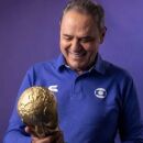 Narrador Lu&iacute;s Roberto.