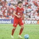 Victor Ferraz, ex-N&aacute;utico, anuncia aposentadoria.