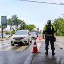 Agente da CTTU fiscaliza Tr&acirc;nsito no Recife.