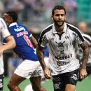 Remo enfrenta o Coritiba dentro de casa.