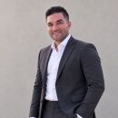 Renan Bastos, especialista em rel&oacute;gios de luxo e fundador da RC Crown.