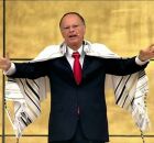 L&iacute;der da Universal, Edir Macedo.