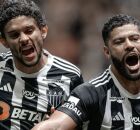 SCARPA explica discuss&atilde;o com HULK em derrota para Fluminense