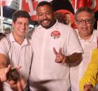 Jo&atilde;o Campos e Vinicius Castello em campanha