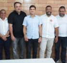 Vin&iacute;cius Castello durante encontro com aliados.