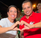 Prefeito eleito, Albino Silva, e a vice-prefeita eleita, Genyalda,