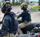 Agentes motoqueiros da PRF durante opera&ccedil;&atilde;o.