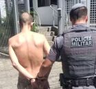 Homem &eacute; preso por agredir a m&atilde;e. 