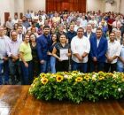 Prefeita Elcione assina novo Plano Diretor.