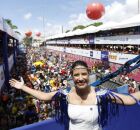 Governadora Raquel Lyra marca presen&ccedil;a no 46&deg; desfile do Galo da Madrugada