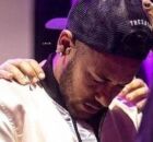 Neymar apela para culto evang&eacute;lico ap&oacute;s novos rumores de trai&ccedil;&atilde;o 