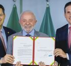 Lula, Hugo Motta e Davi Alcolumbre com PEC da Seguran&ccedil;a.