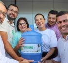 Governadora Raquel Lyra entregando sistema de &aacute;gua pot&aacute;vel.