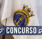 Bandeira com o distintivo da Marinha.