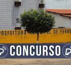 Fachada da Prefeitura de Ferreiros. 