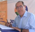 Mano Medeiros assina of&iacute;cio para armar a Guarda Municipal. 