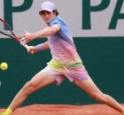 Jo&atilde;o Fonseca vence em tr&ecirc;s sets e avan&ccedil;a &agrave; terceira rodada de Roland Garros pela primeira vez