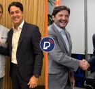 Anderson Ferreira ao lado de Tarc&iacute;sio de Freitas e Andr&eacute; do Prado. 