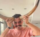 Vagner Macedo, brasileiro que quer ser reconhecido como "maior corno do mundo".