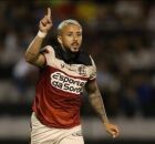 Santa Cruz: sem espa&ccedil;o no time e com menos de 45 minutos jogados, Jo&atilde;o Diogo ter&aacute; sa&iacute;da negociada 