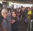 Usu&aacute;rios do metr&ocirc; do Recife.