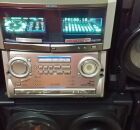 Voc&ecirc; teve um Walkman ou um Discman nos anos 90? A marca por tr&aacute;s deles est&aacute; de volta