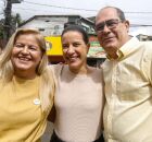 Primeira-dama Andrea Medeiros ao lado de Raquel Lyra e Mano Medeiros.