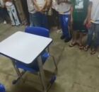 Alunos ficaram "ilhados" dentro da pr&oacute;pria sala.