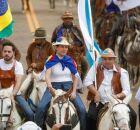 Raquel Lyra na tradicional Missa do Vaqueiro, em Serrita, no Sert&atilde;o do estado. 
