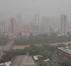 Cidade do Recife em dia de chuva. 