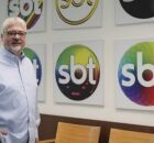 Sobrinho de Silvio Santos. 