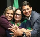 Deputados Clarissa T&eacute;rcio e J&uacute;nior T&eacute;rcio ao lado da senadora Damares Alves