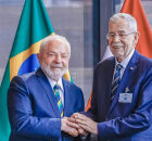 Lula em reuni&atilde;o com o Presidente da &Aacute;ustria, Alexander Van der Bellen.