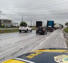 BR-101 ensaboada ap&oacute;s chuva.