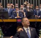 Oposi&ccedil;&atilde;o na C&acirc;mara.