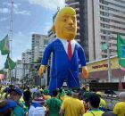 Boneco de Trump em manifesta&ccedil;&atilde;o de 7 de Setembro no Recife.