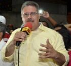 Ex-prefeito de Palmares, Jo&atilde;o Bezerra durante discurso.