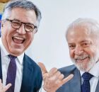 Lula e Alexandre Padilha, ministro da Sa&uacute;de.