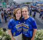 Prefeito Carlos Santana, em desfile c&iacute;vico em Ipojuca,