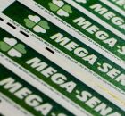 Cartelas da Mega-Sena.