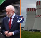 Ministro Alexandre Silveira ao lado do presidente Lula.