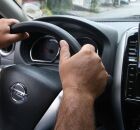 Motorista de aplicativo.