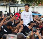 Oruam deixando penitenci&aacute;ria.