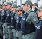Agentes da PMPE.